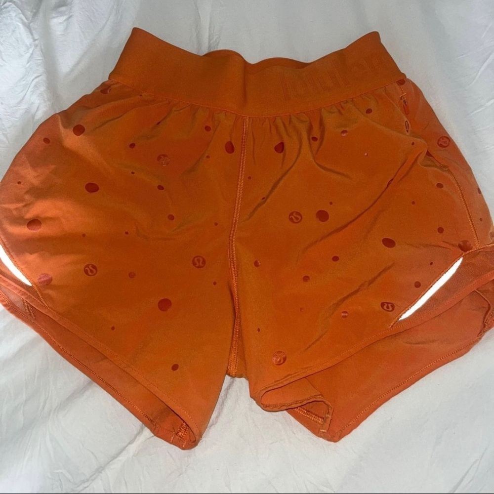 rare lululemon Hotty hot shorts